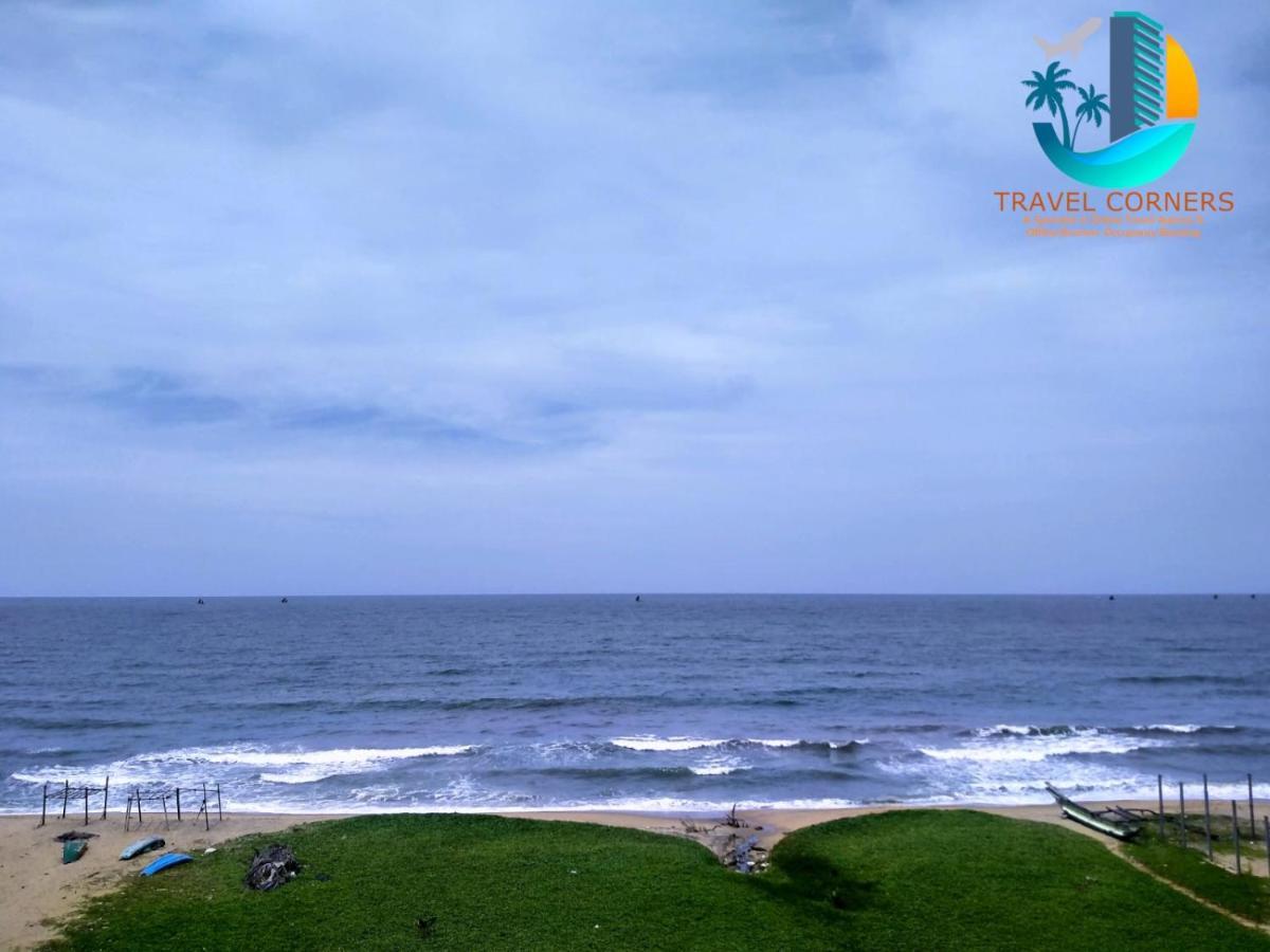 Grace Beach Resort By Travel Corners Негомбо Екстериор снимка