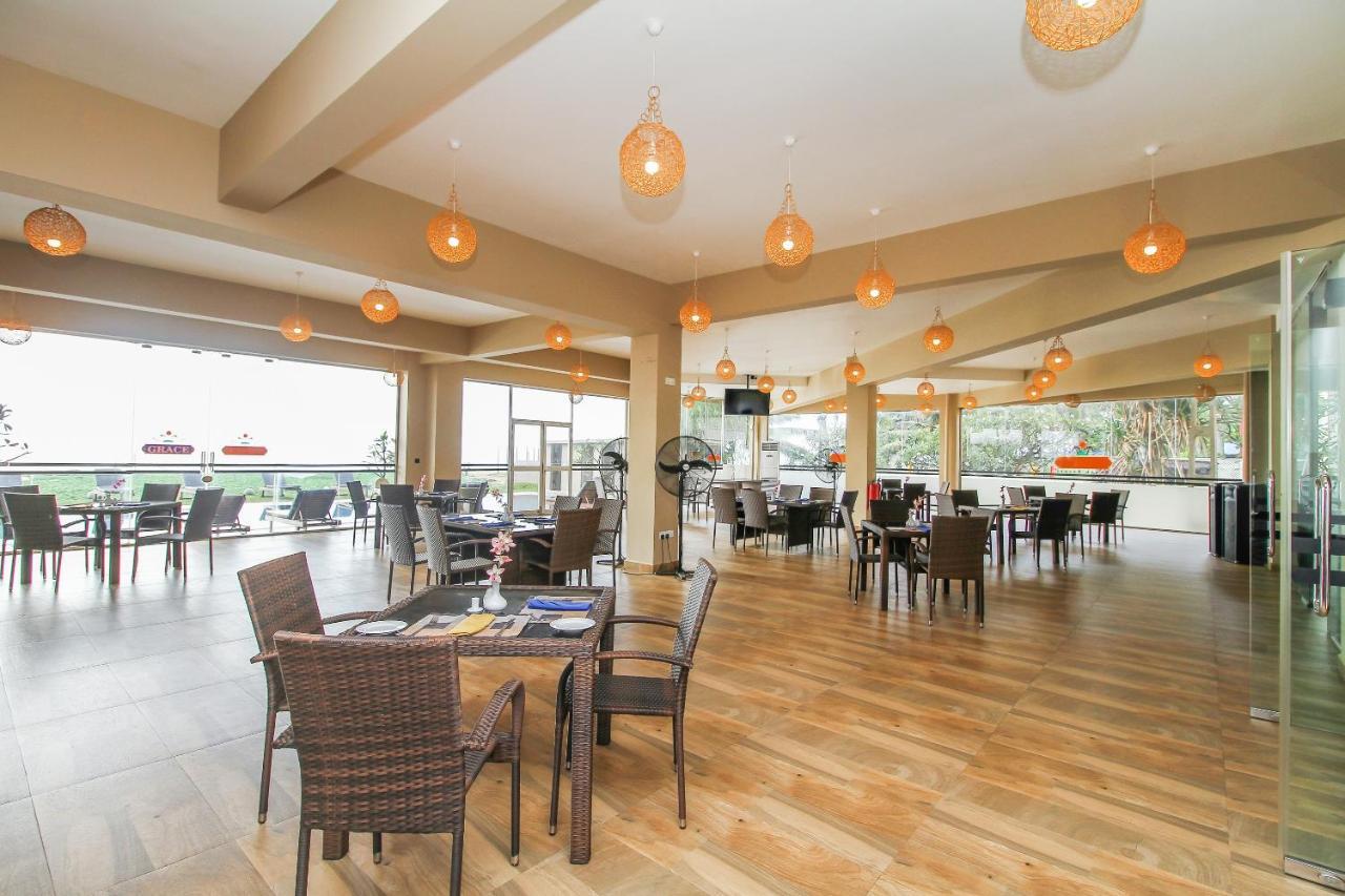 Grace Beach Resort By Travel Corners Негомбо Екстериор снимка