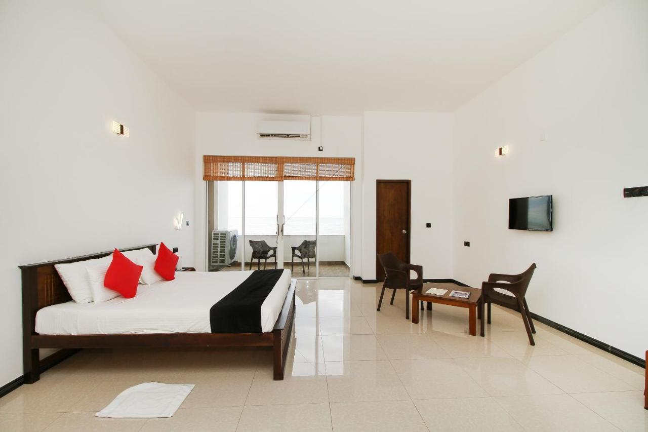 Grace Beach Resort By Travel Corners Негомбо Екстериор снимка