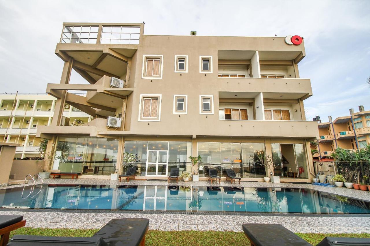 Grace Beach Resort By Travel Corners Негомбо Екстериор снимка