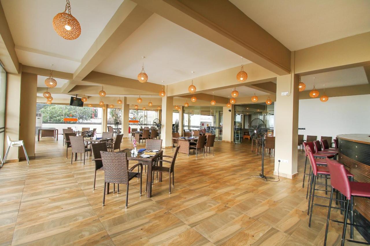 Grace Beach Resort By Travel Corners Негомбо Екстериор снимка