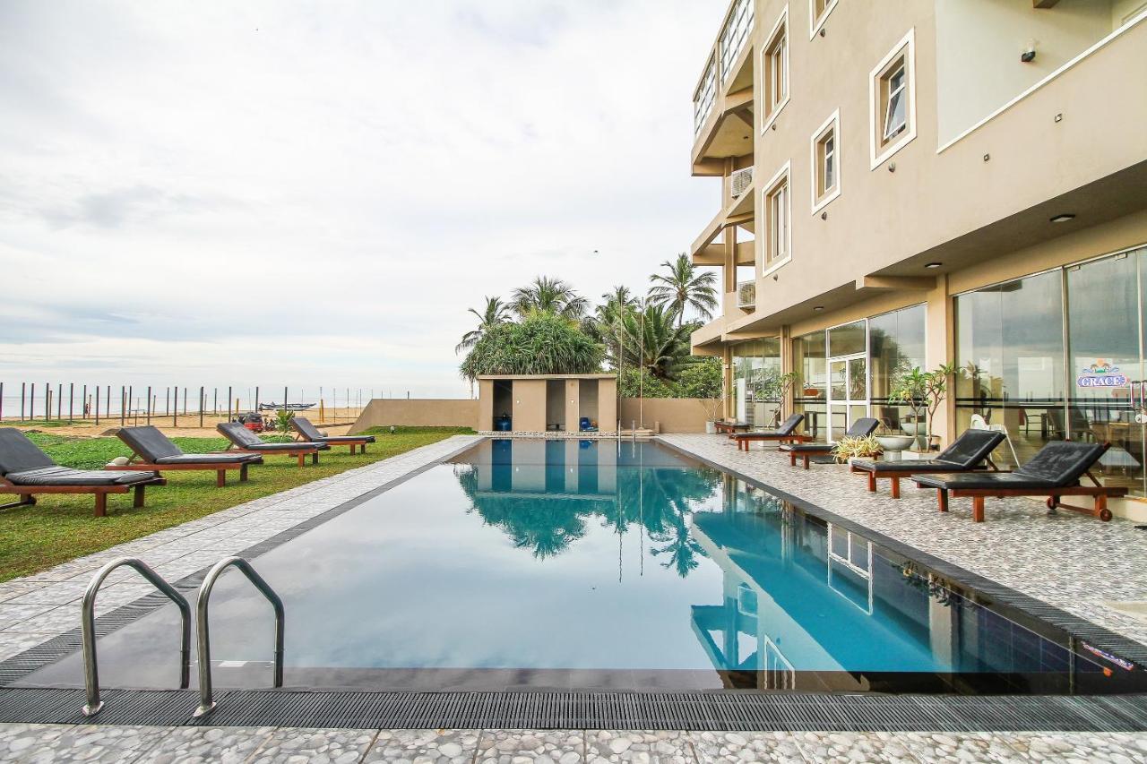 Grace Beach Resort By Travel Corners Негомбо Екстериор снимка
